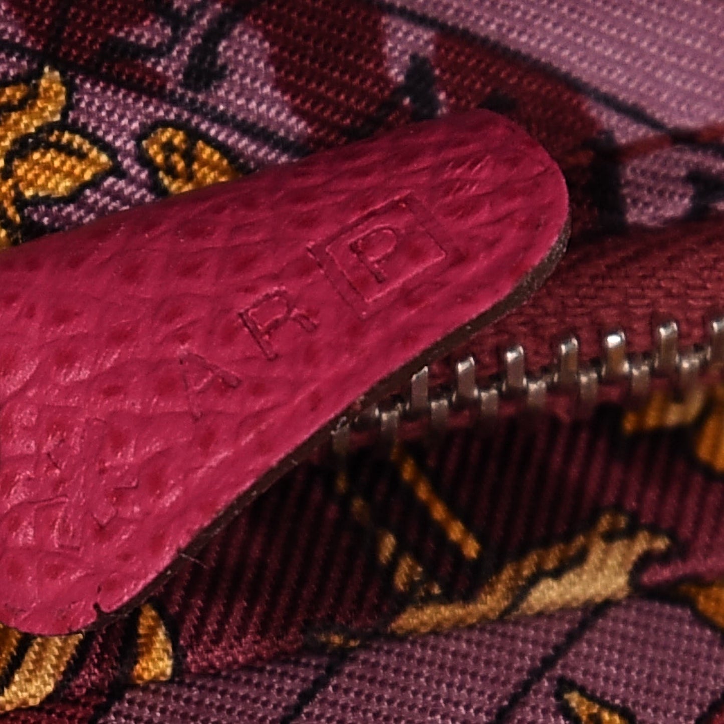 Epsom Silk'in Wallet Rose Tyrien
