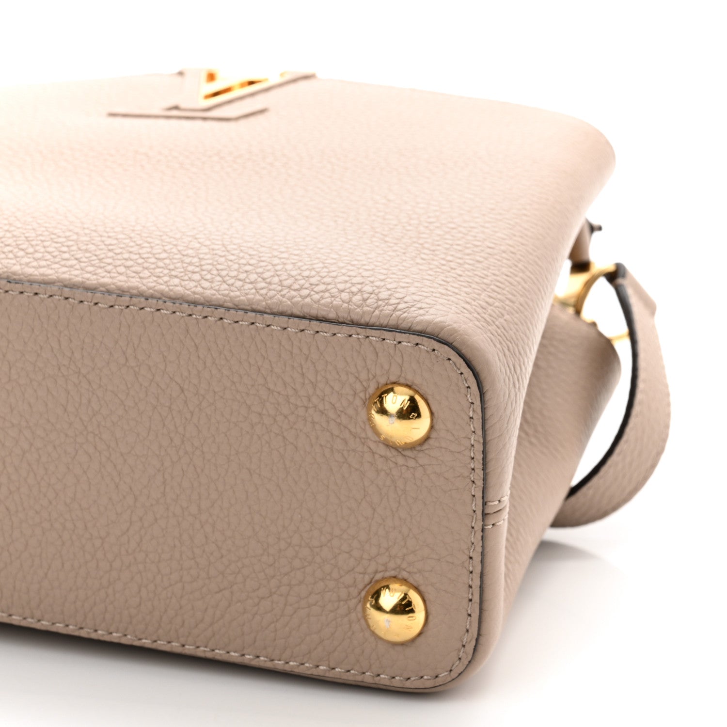 Louis Vuitton Taurillon Capucines BB Galet 9 of 9