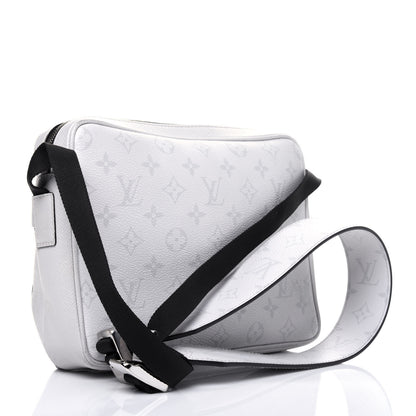 Louis Vuitton Taiga Monogram Outdoor Messenger White 3 of 15