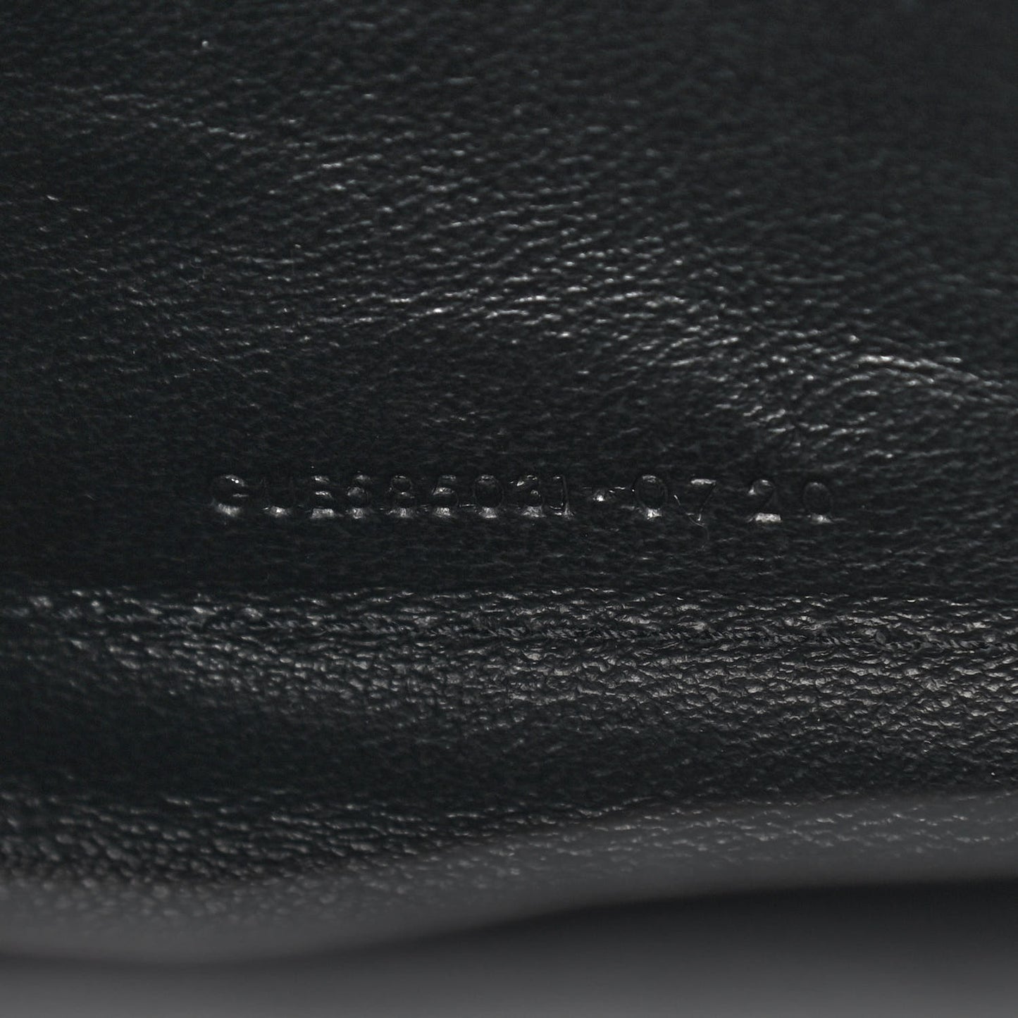 Lambskin Diamond Quilted Becky Chain Wallet Black