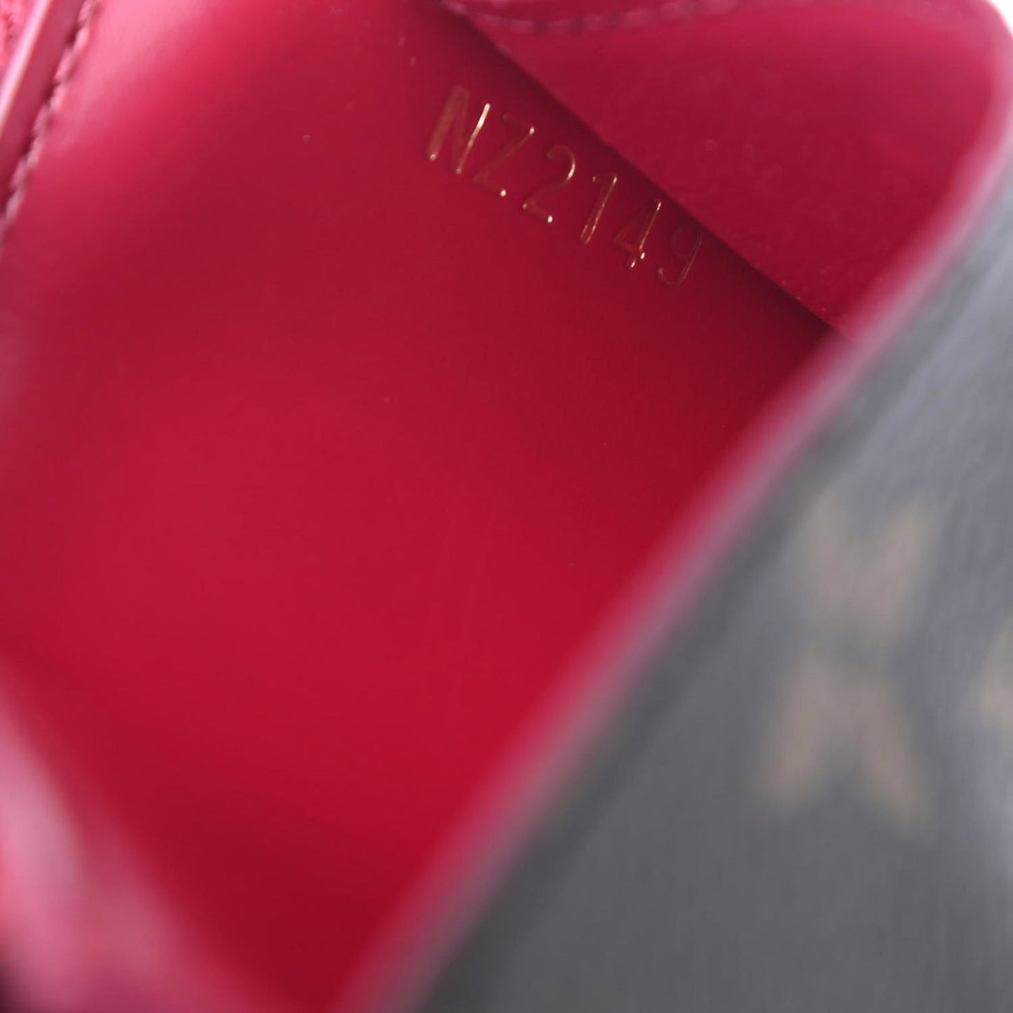 Monogram Zipped Card Holder Fuchsia