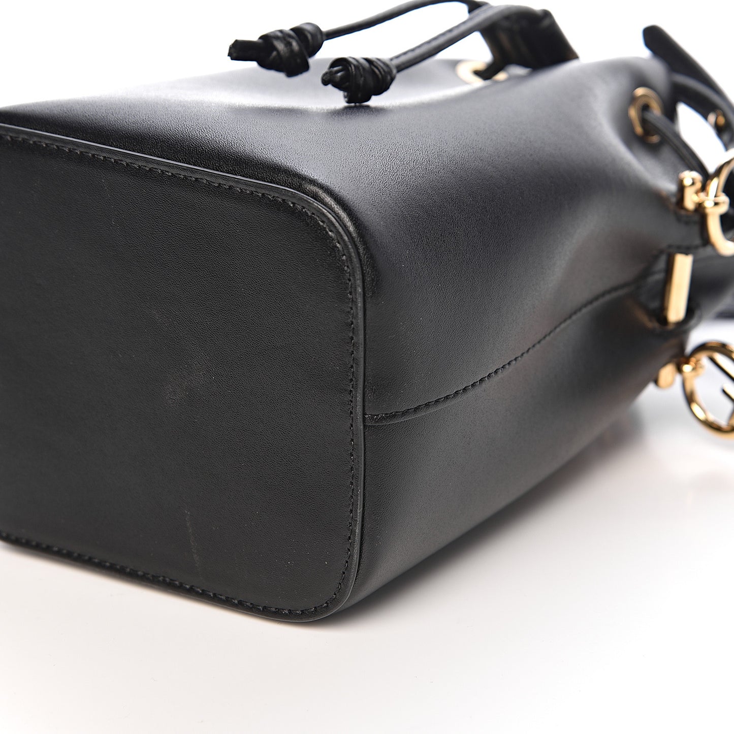 Vitello Liberty Lucido F is Fendi Mini Mon Tresor Bucket Bag Black