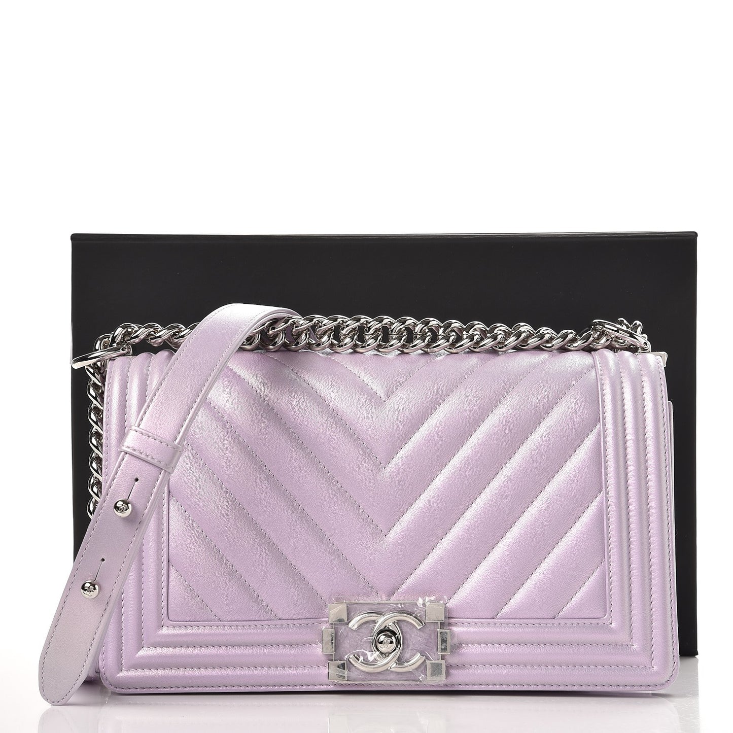 Metallic Lambskin Chevron Quilted Medium Boy Flap Purple