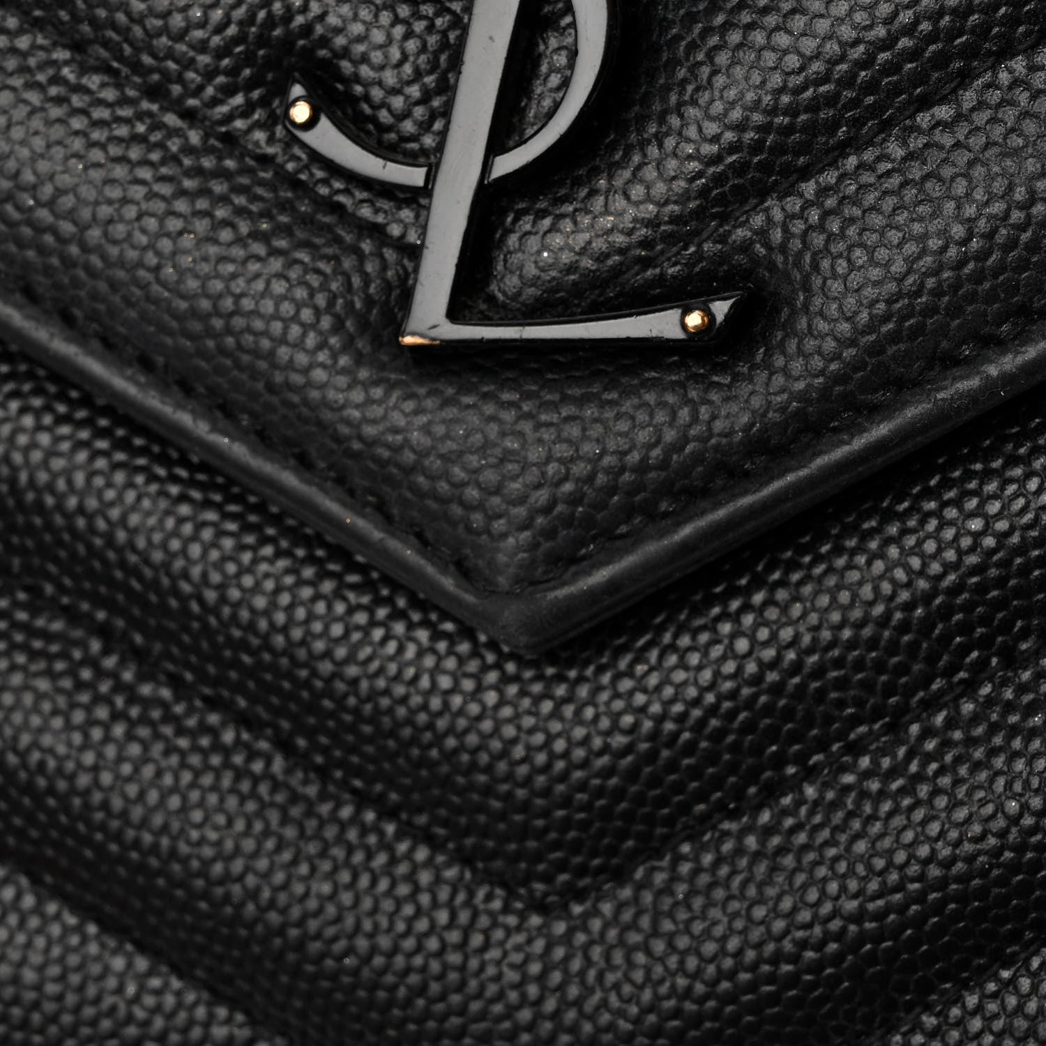 Saint Laurent Grain De Poudre Matelasse Chevron Monogram Monochrome Chain Wallet Black 13 of 13