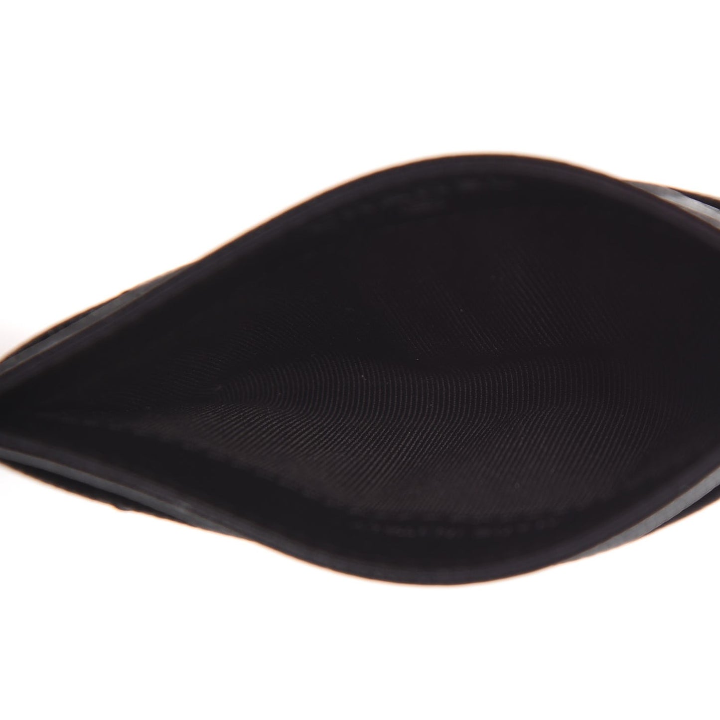 Iridescent Caviar Chevron Quilted Card Holder Black