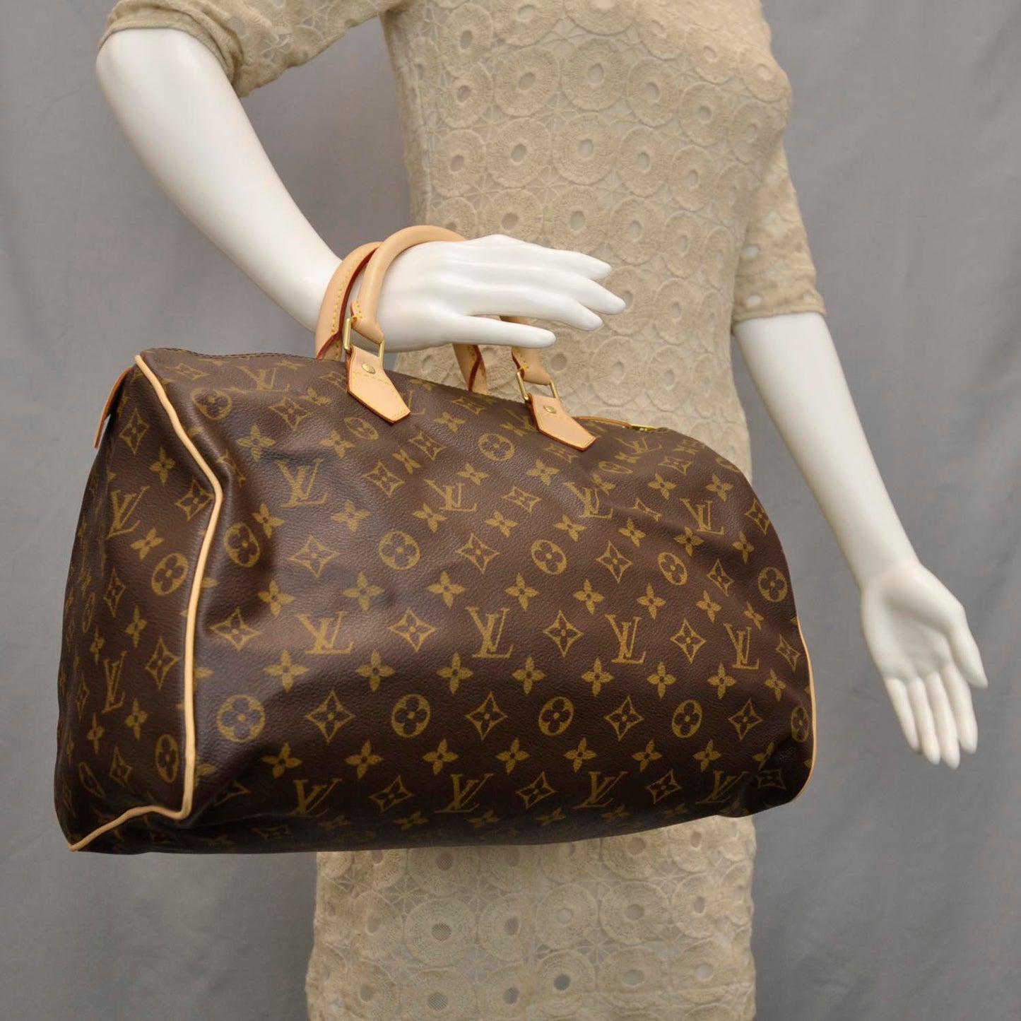 Monogram Speedy 35