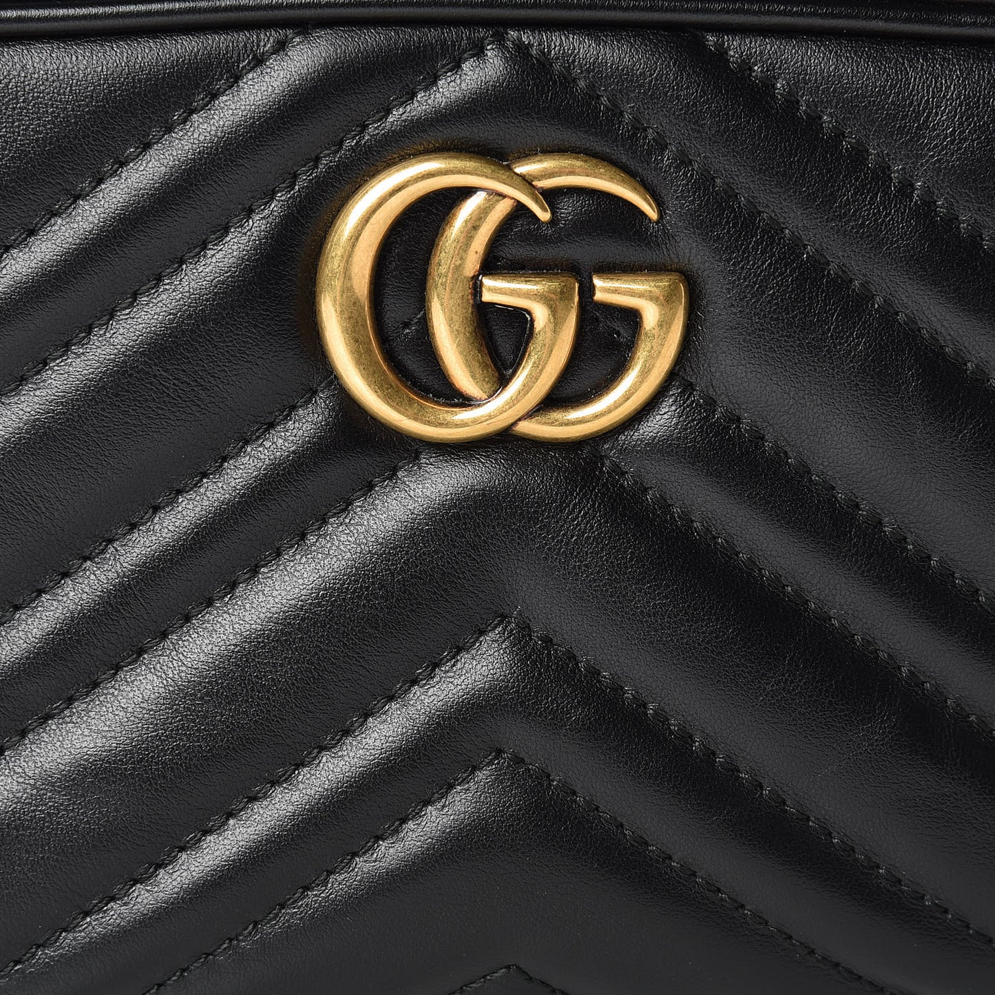 Calfskin Matelasse Mini GG Marmont Chain Shoulder Bag Black