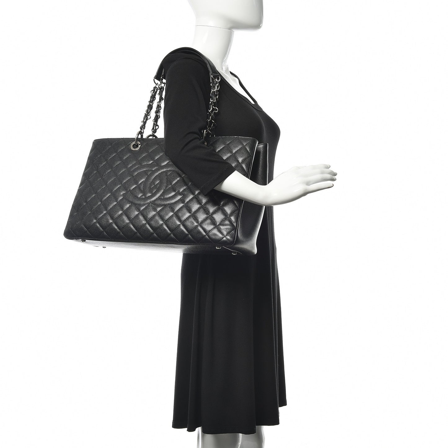 Caviar Quilted XL Grand Shopping Tote GST Black
