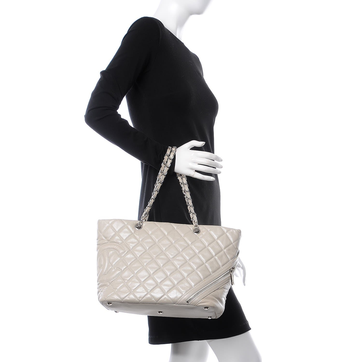 Chanel Aged Calfskin Quilted Large Cotton Club Tote Pearl 2 of 8