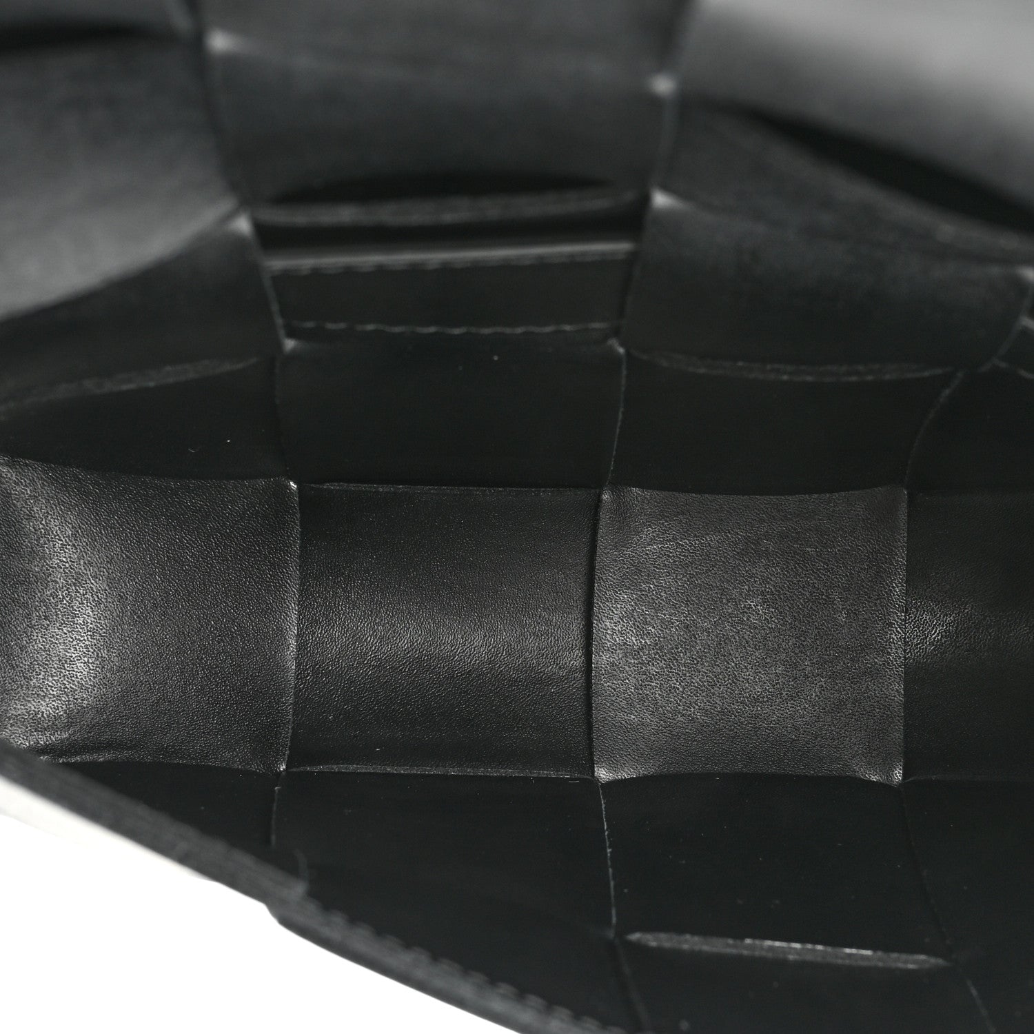 Bottega Veneta Nappa Maxi Intreccio The Belt Cassette Bag Black 5 of 8
