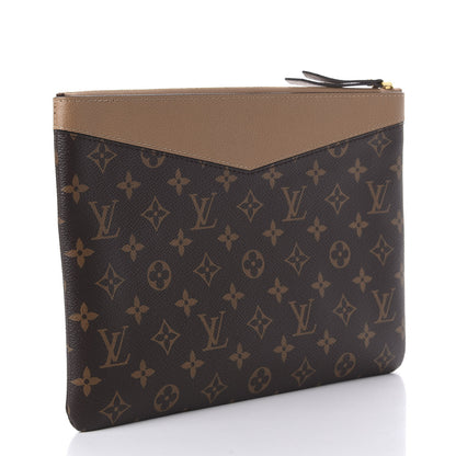 Louis Vuitton Monogram Daily Pouch Sesame 3 of 8