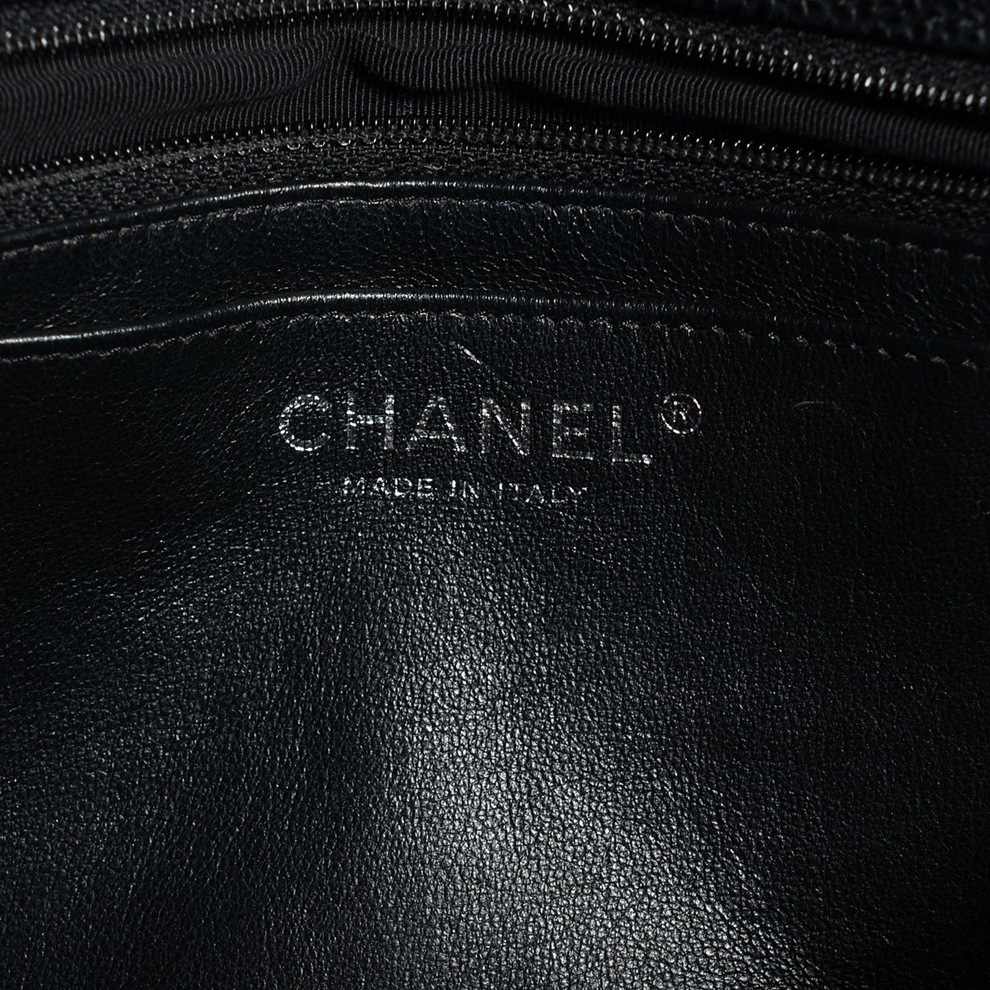 Caviar Quilted Maxi Single Flap Black