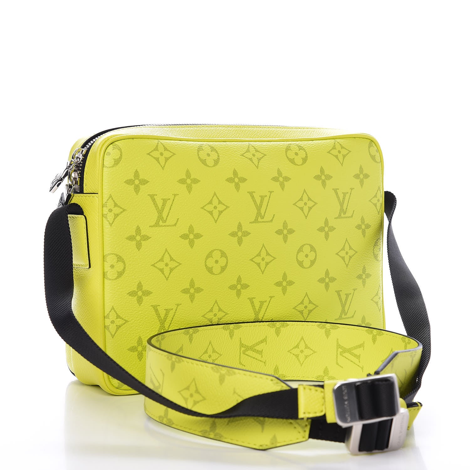 Louis Vuitton Taigarama Outdoor Messenger Yellow 3 of 9