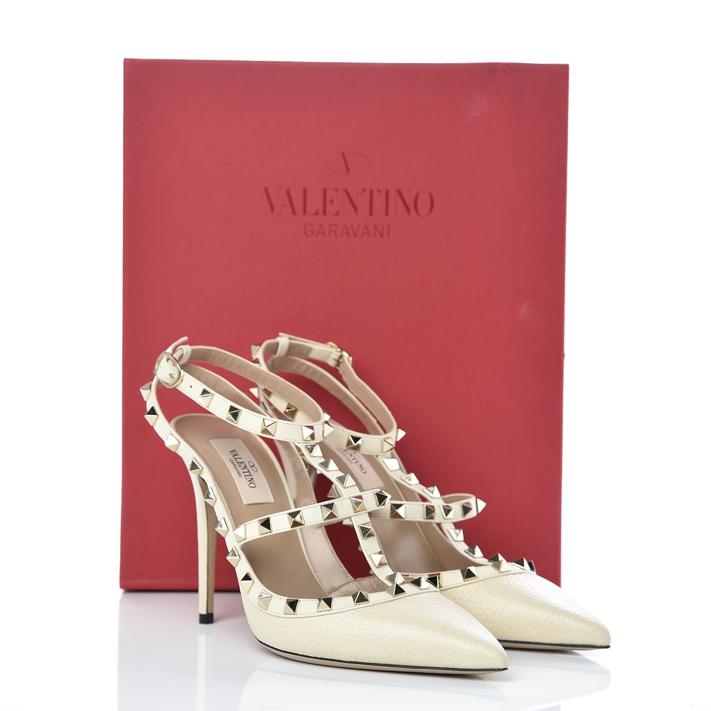 Pebbled Calfskin Rockstud Ankle Strap Pumps 39 Light Ivory