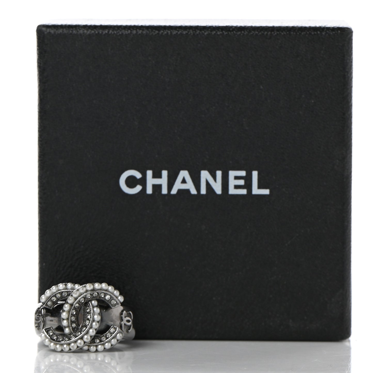 Crystal Pearl CC Ring 6.5 Silver