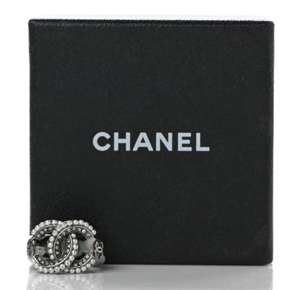 Chanel Crystal Pearl CC Ring 6.5 Silver 6 of 6