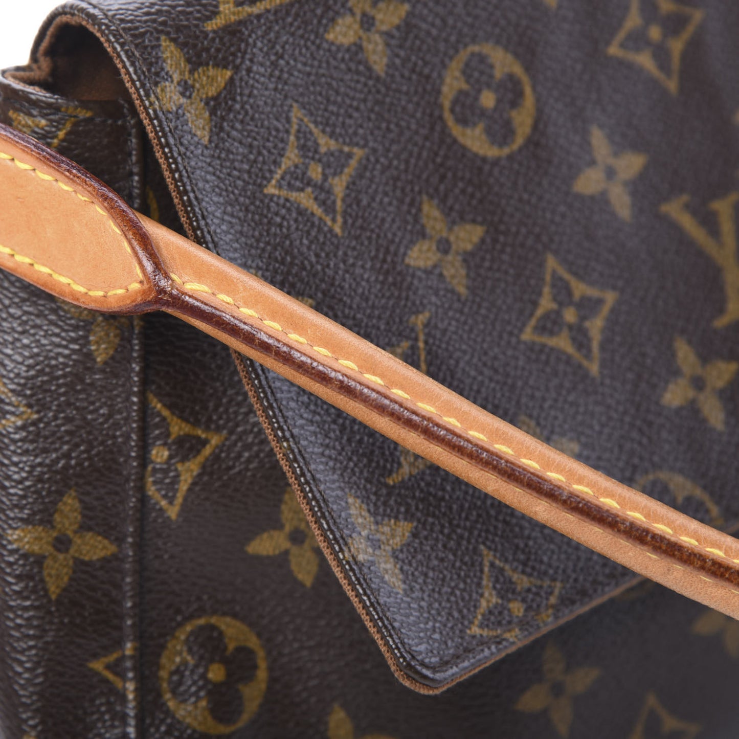 Monogram Mini Looping
