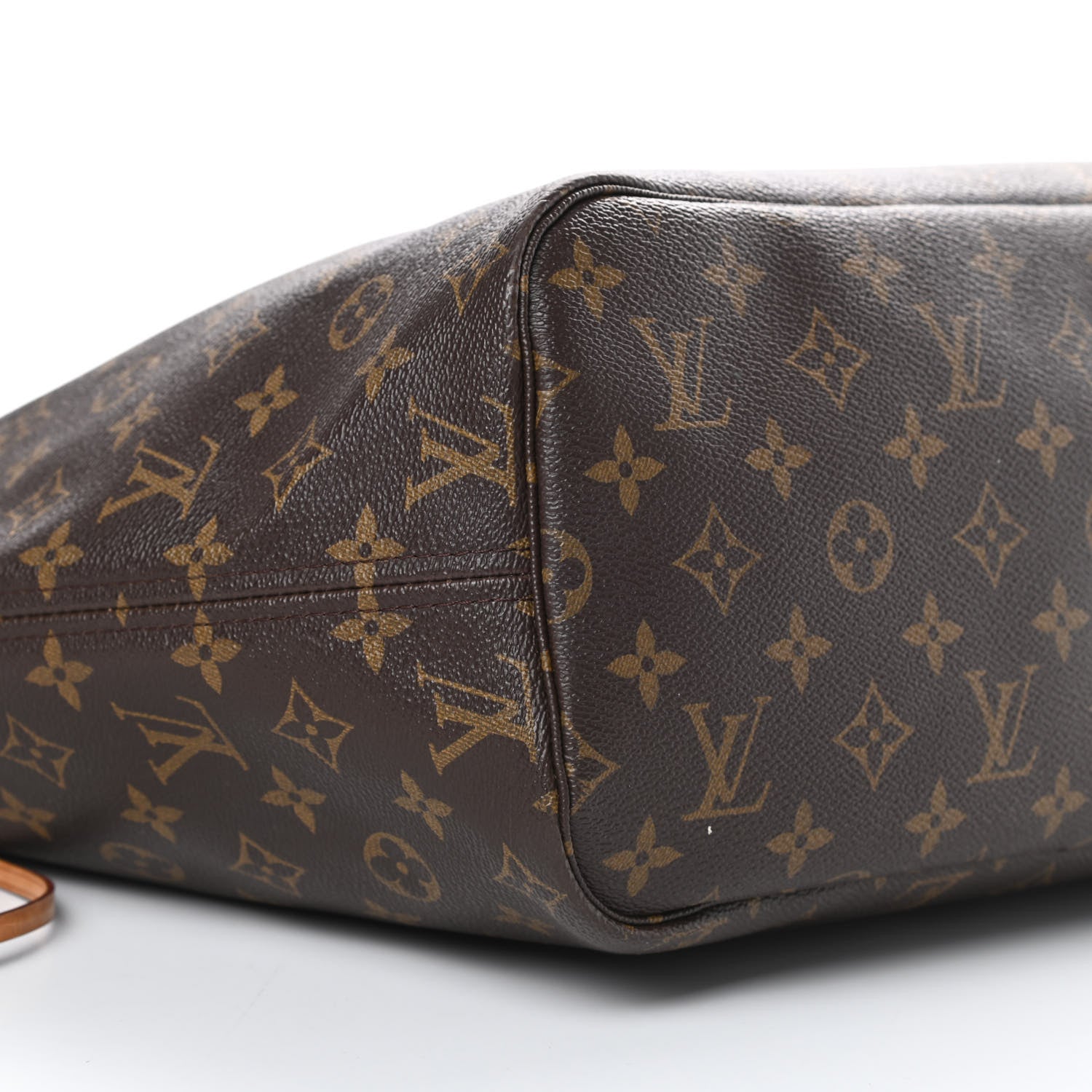 Louis Vuitton Monogram Neverfull MM 9 of 17