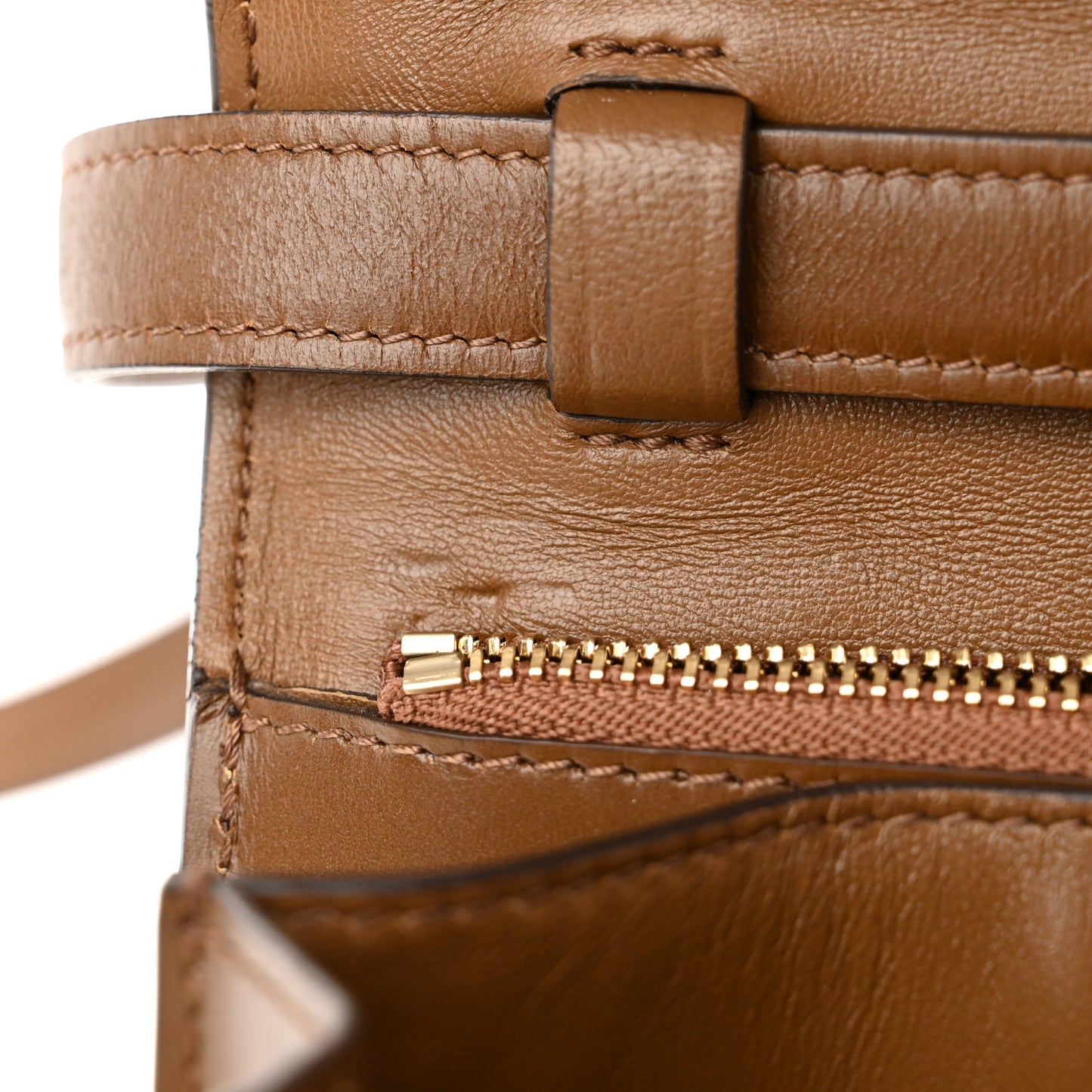 Box Calfskin Medium Classic Box Flap Bag Camel