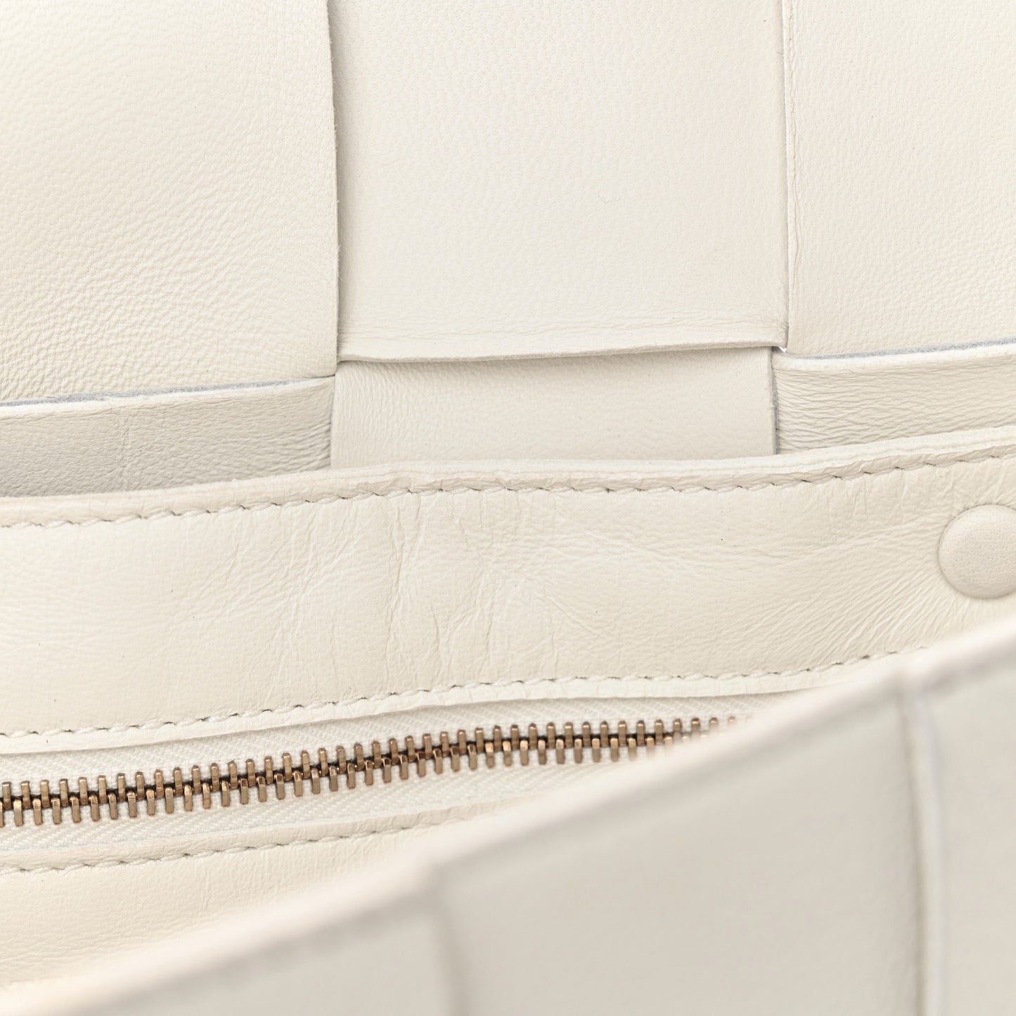 Grained Calfskin Maxi Intrecciato Cassette Crossbody Bag White