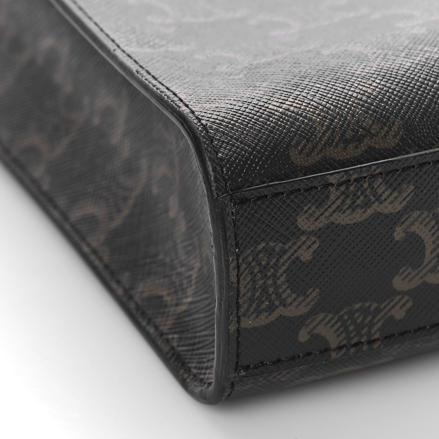 Triomphe Canvas Calfskin Mini Vertical Cabas Tan