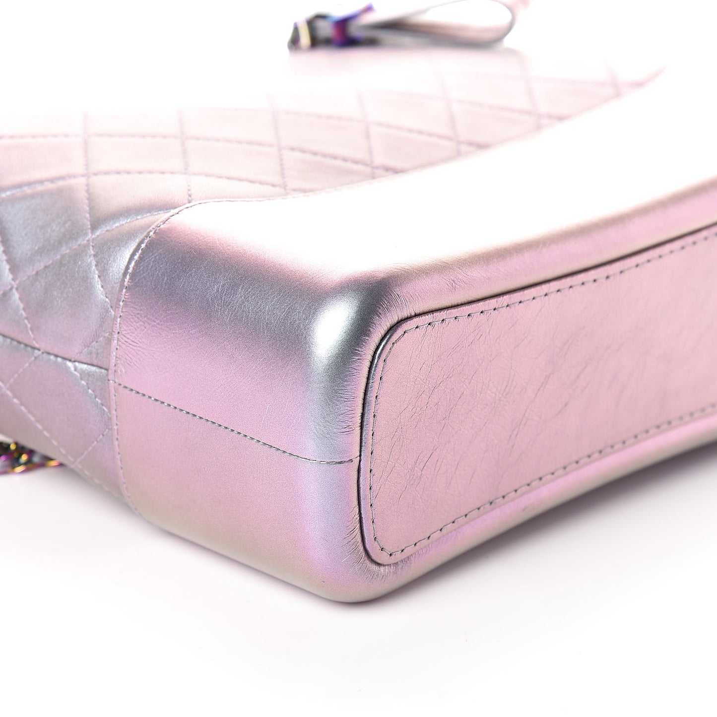 Iridescent Lambskin Calfskin Quilted Medium Gabrielle Hobo Light Purple