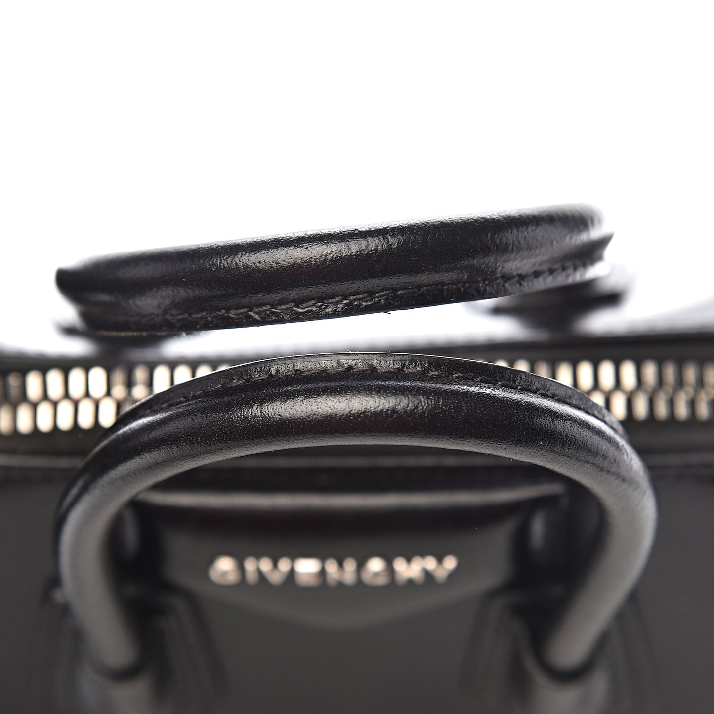 Shiny Lord Calfskin Mini Antigona Black