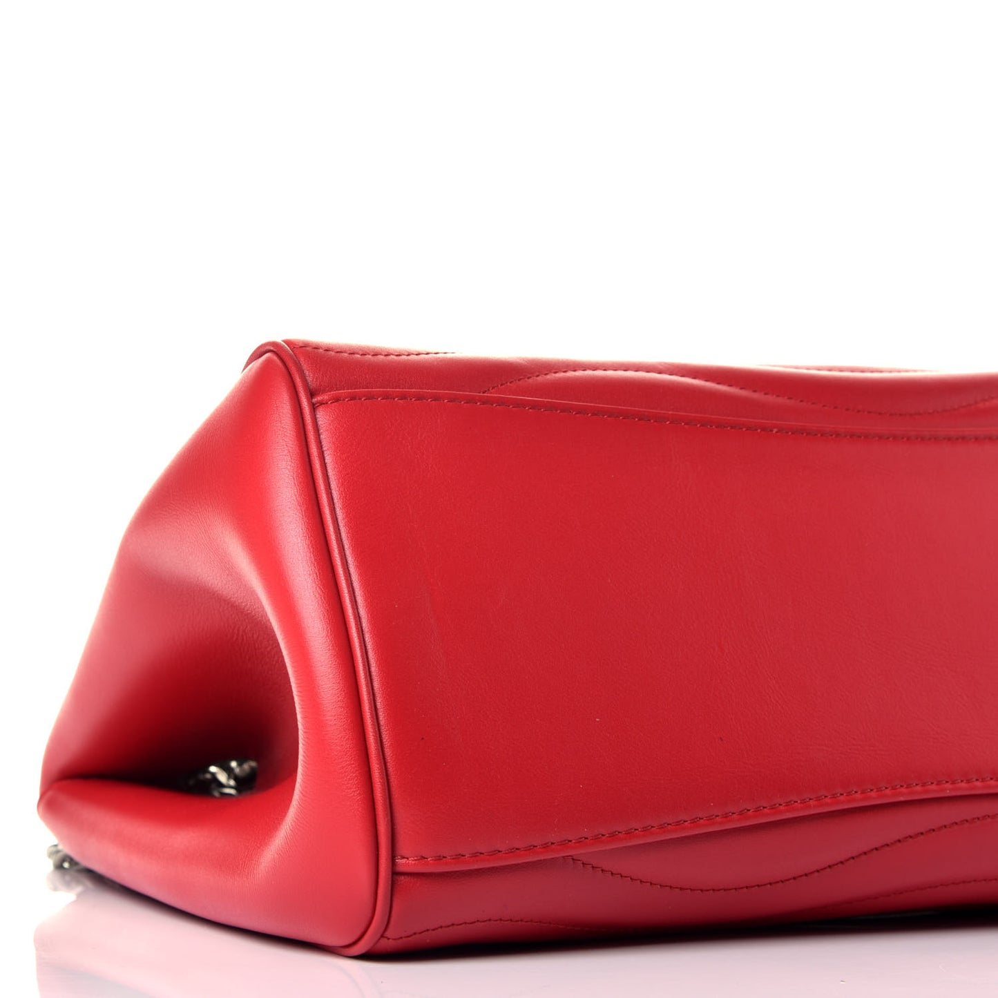 Calfskin New Wave Chain Tote Ecarlate