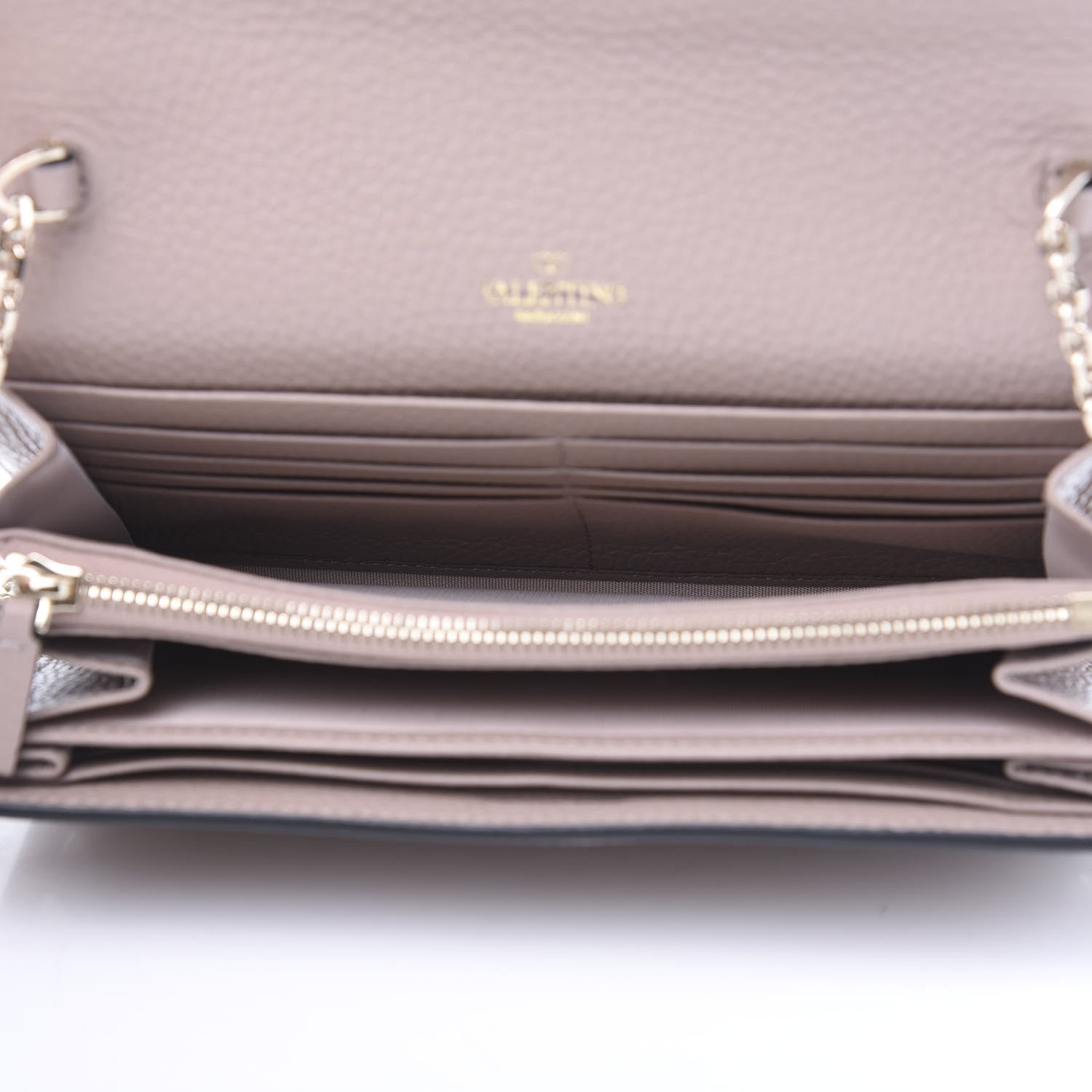 Valentino Garavani Pebbled Calfskin Rockstud Envelope Wallet on Chain Poudre 5 of 12