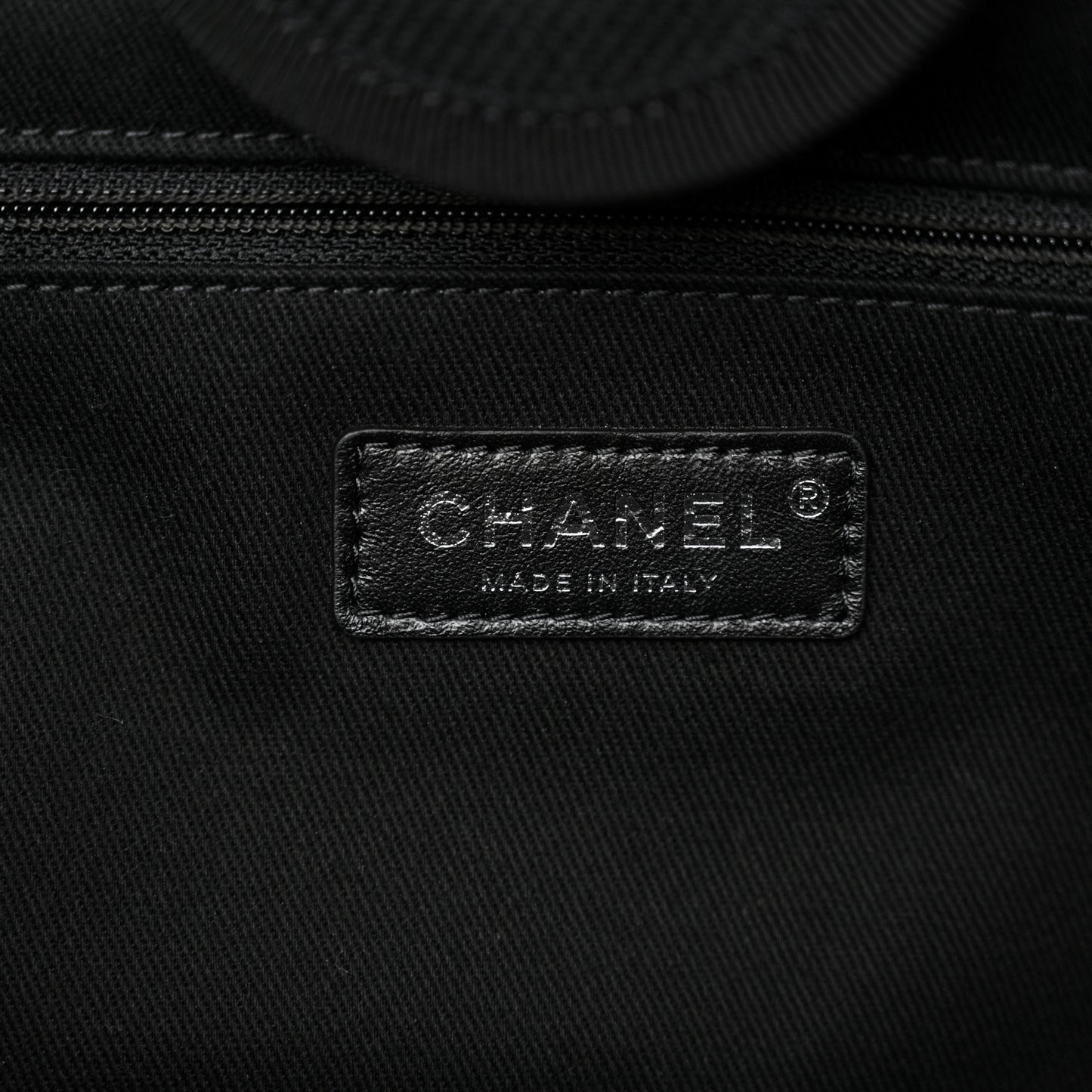 Canvas Pearl Medium Deauville Tote Black