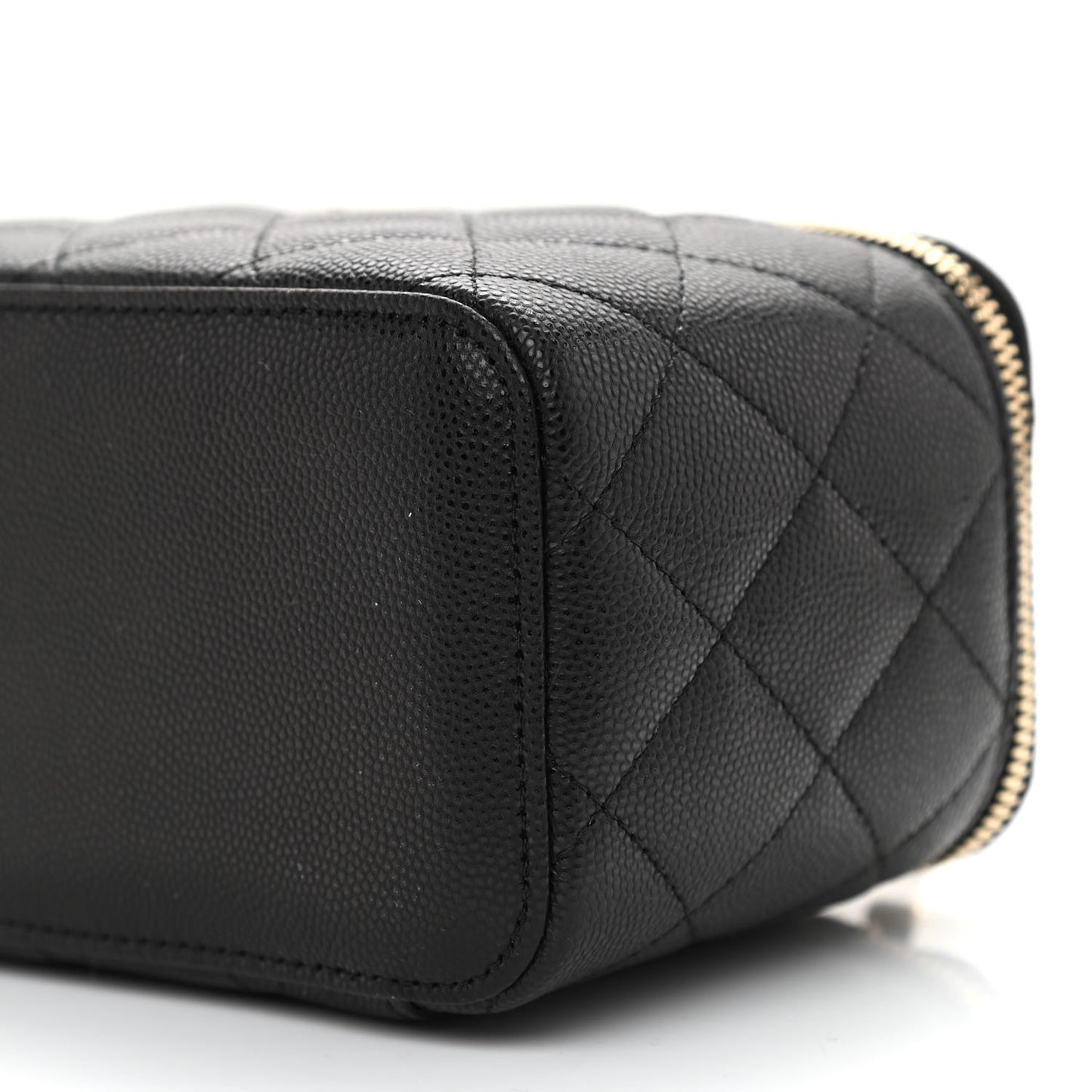 Caviar Quilted Small Vanity Case With Chain Black
