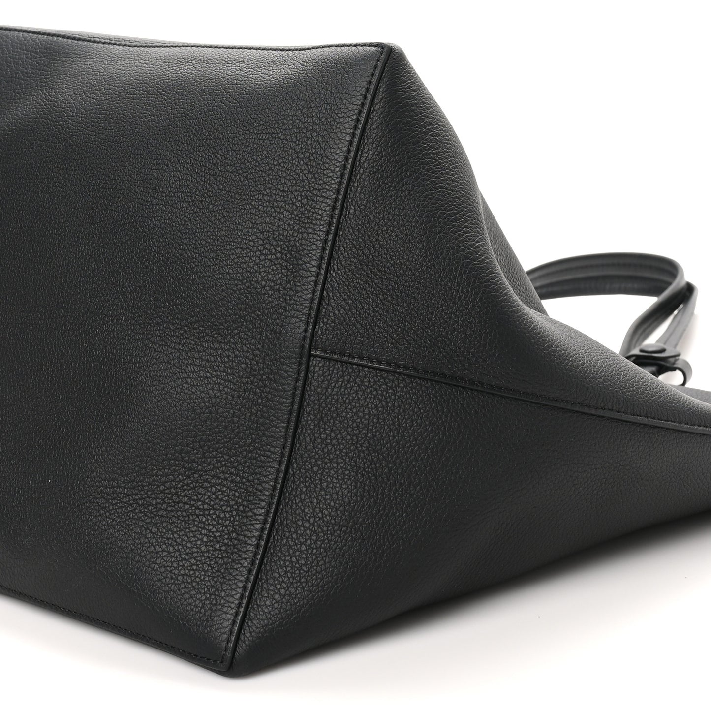 Grained Calfskin Park Tote Three Black