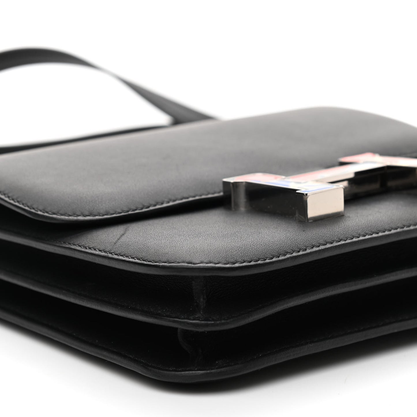 Swift Marble Constance 18 Black