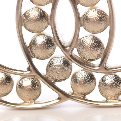 Chanel Pearl CC Brooch Gold 3 of 3