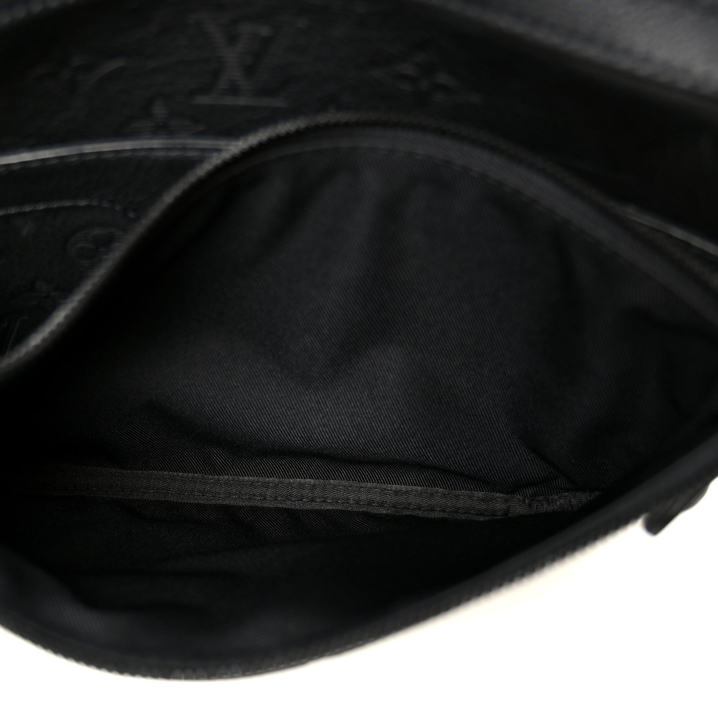 Calfskin Monogram Shadow Trio Messenger Black