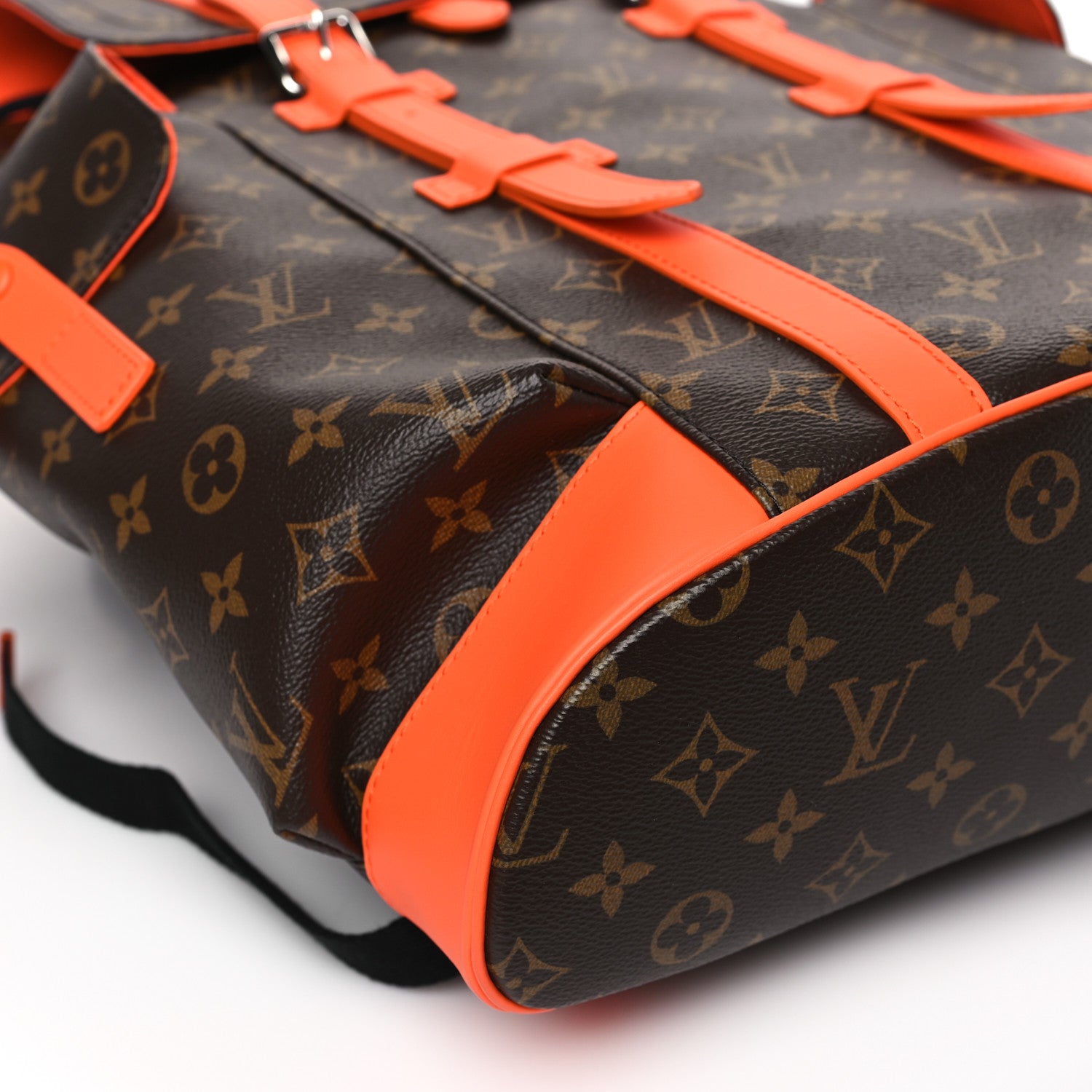 Louis Vuitton Monogram Macassar Christopher MM Backpack Orange 1421865 –  FASHIONPHILE