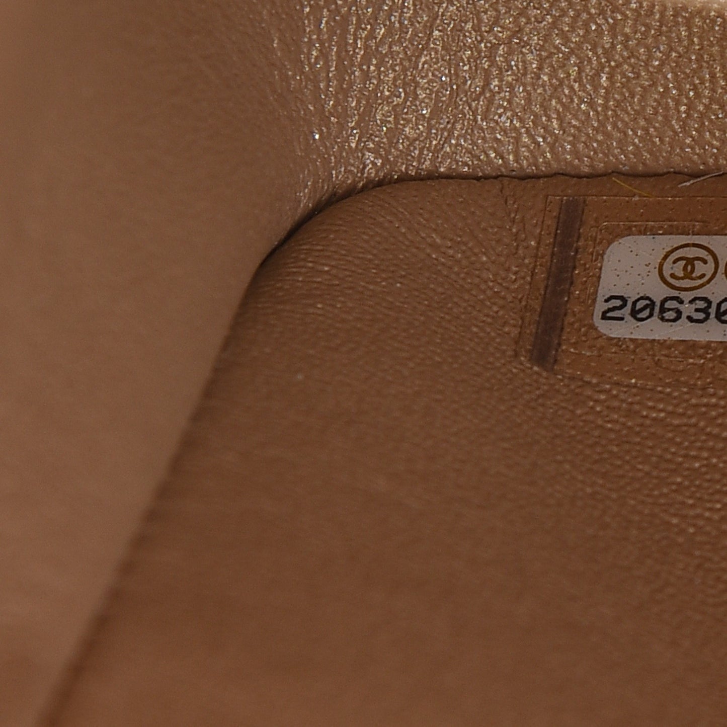 Pearly Caviar Quilted Jumbo Double Flap Gold