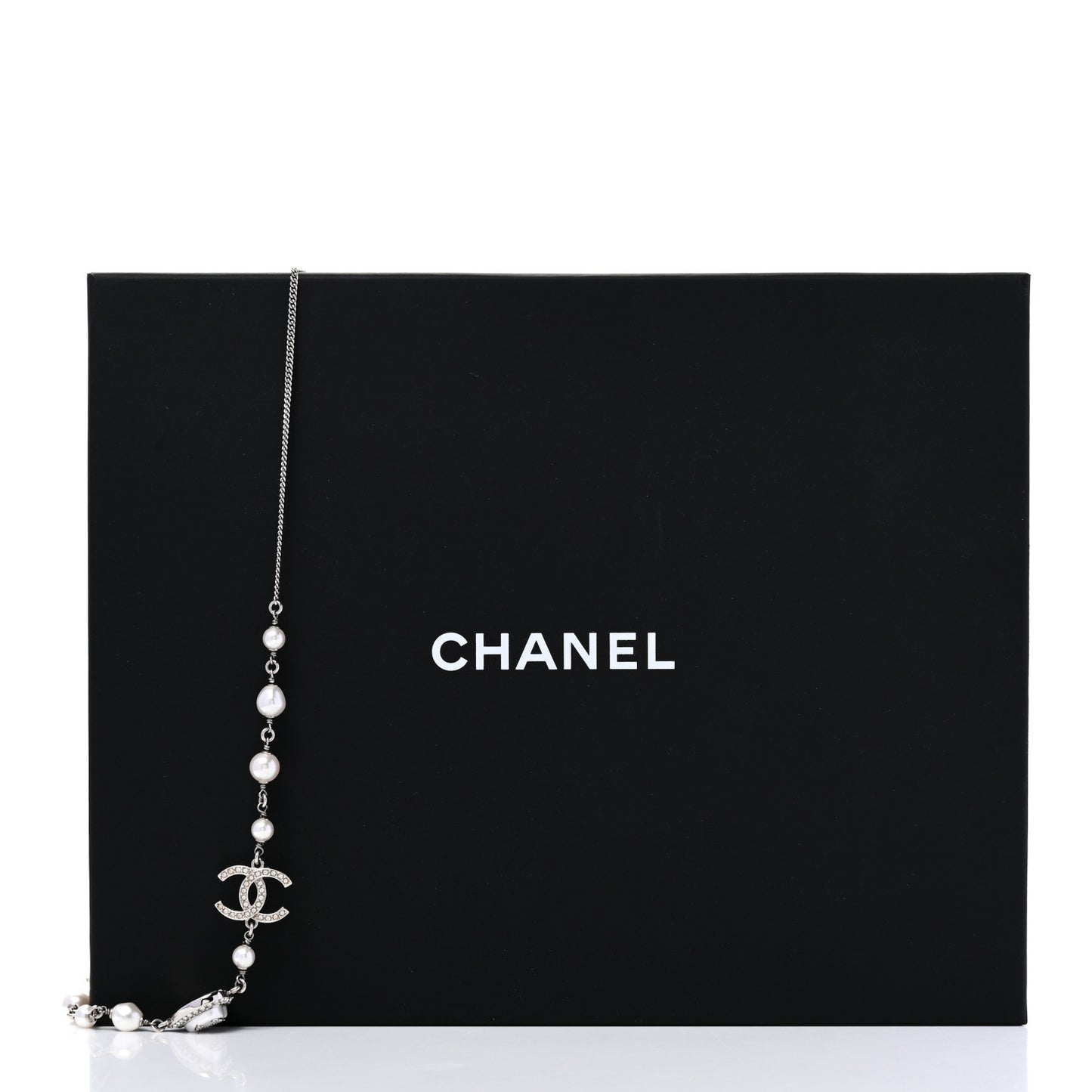 Pearl Crystal CC Heart Necklace Silver Pearly White