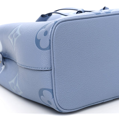 Louis Vuitton Empreinte Monogram Giant By The Pool Neonoe BB Summer Blue 8 of 9