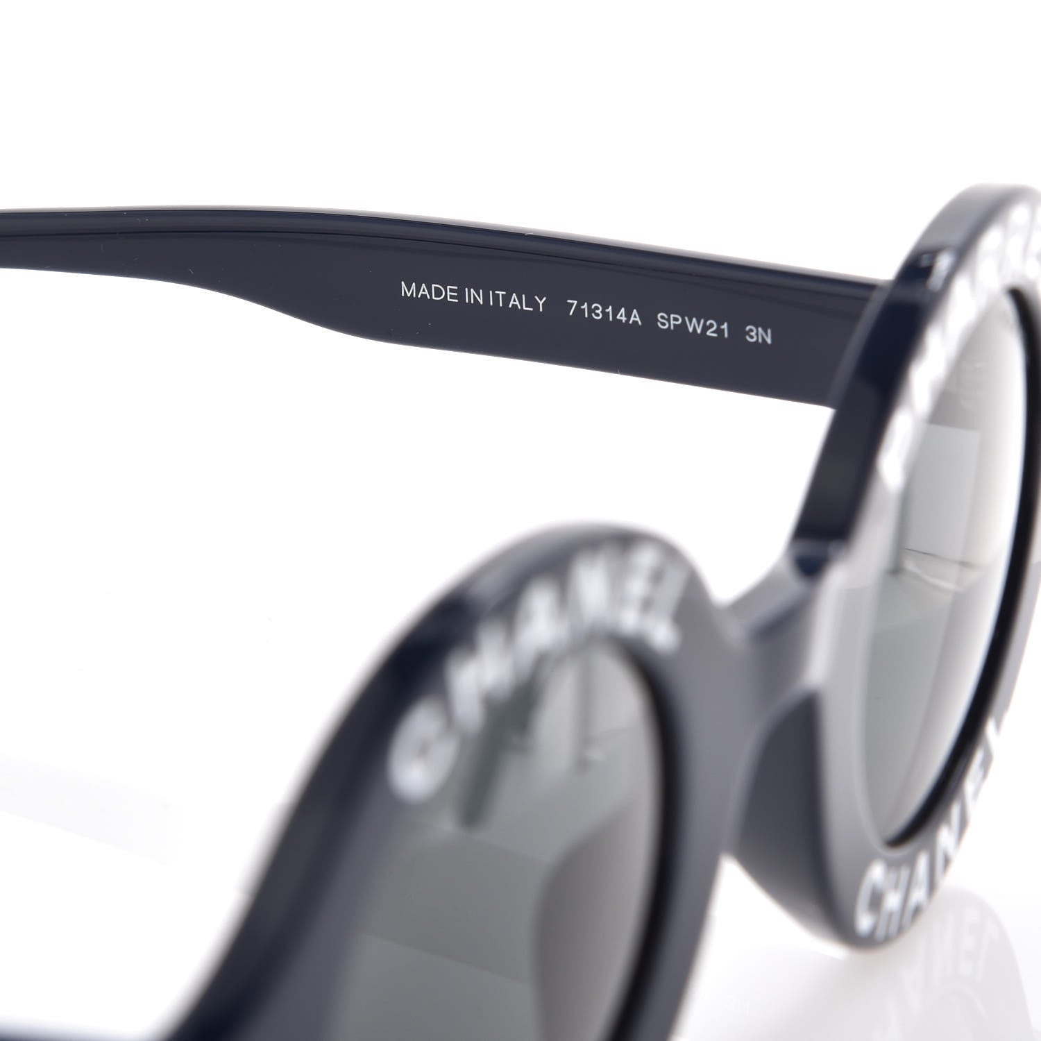Chanel x Pharrell Williams Round 19mm Sunglasses Indigo Gris 5 of 7