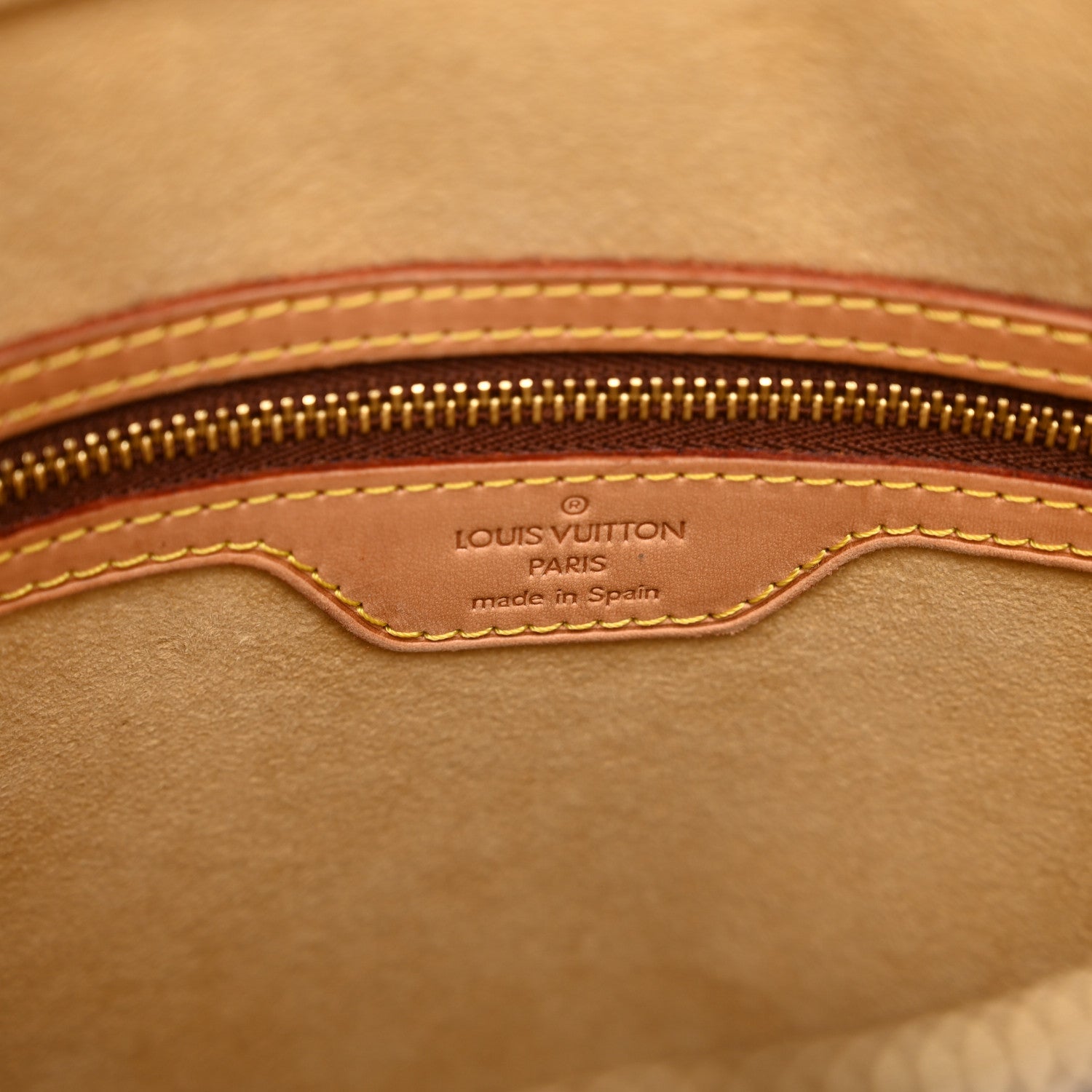 Louis Vuitton Monogram Looping GM 7 of 10