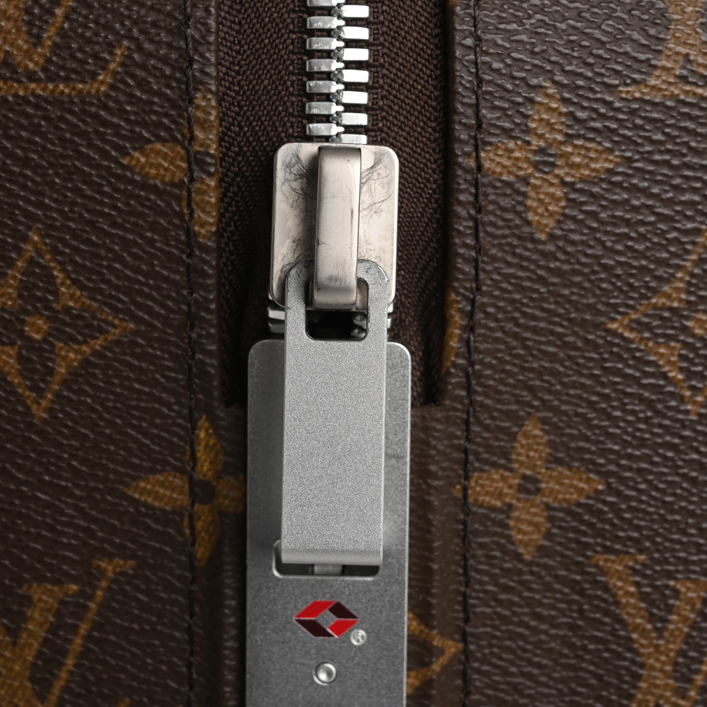 Monogram Horizon 55 Vert