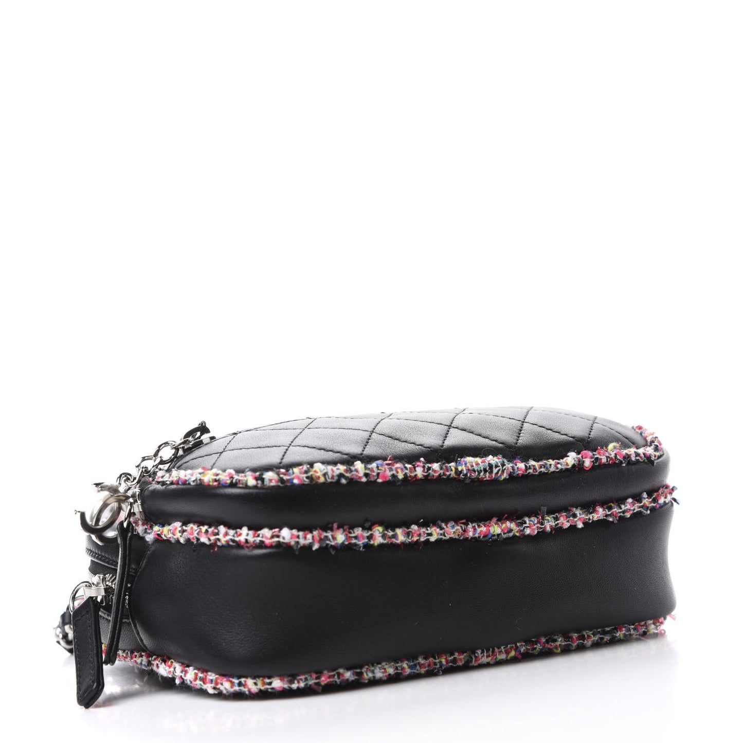 Lambskin Quilted Tweed Elegant Trim Front Zip Camera Case Black