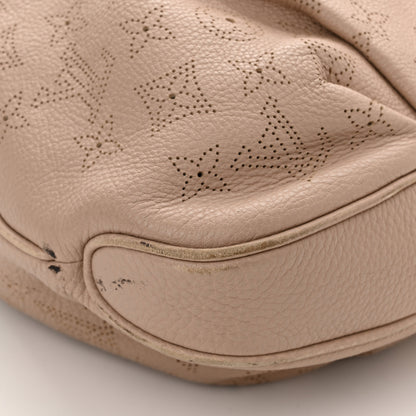 Louis Vuitton Mahina Selene MM Sandy 14 of 18