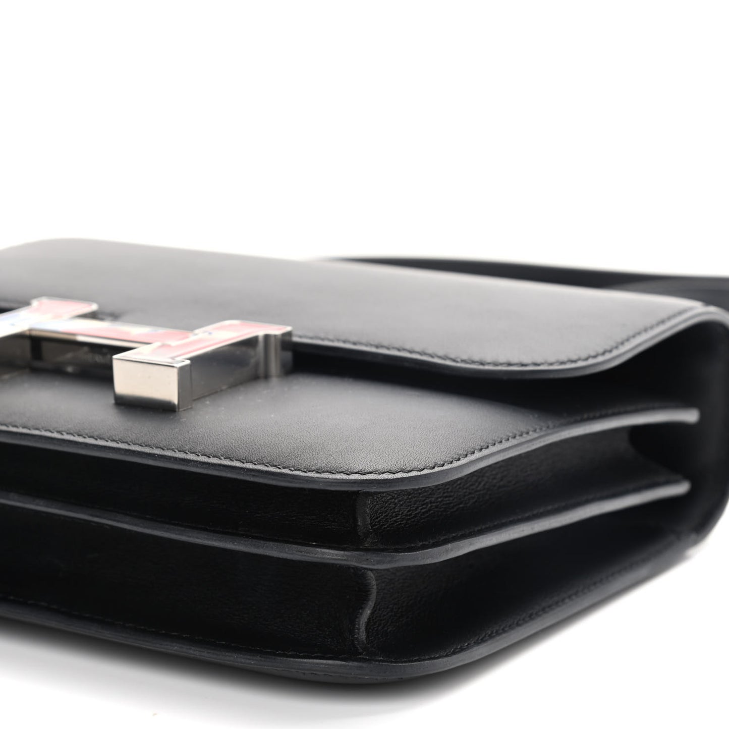Swift Marble Constance 18 Black
