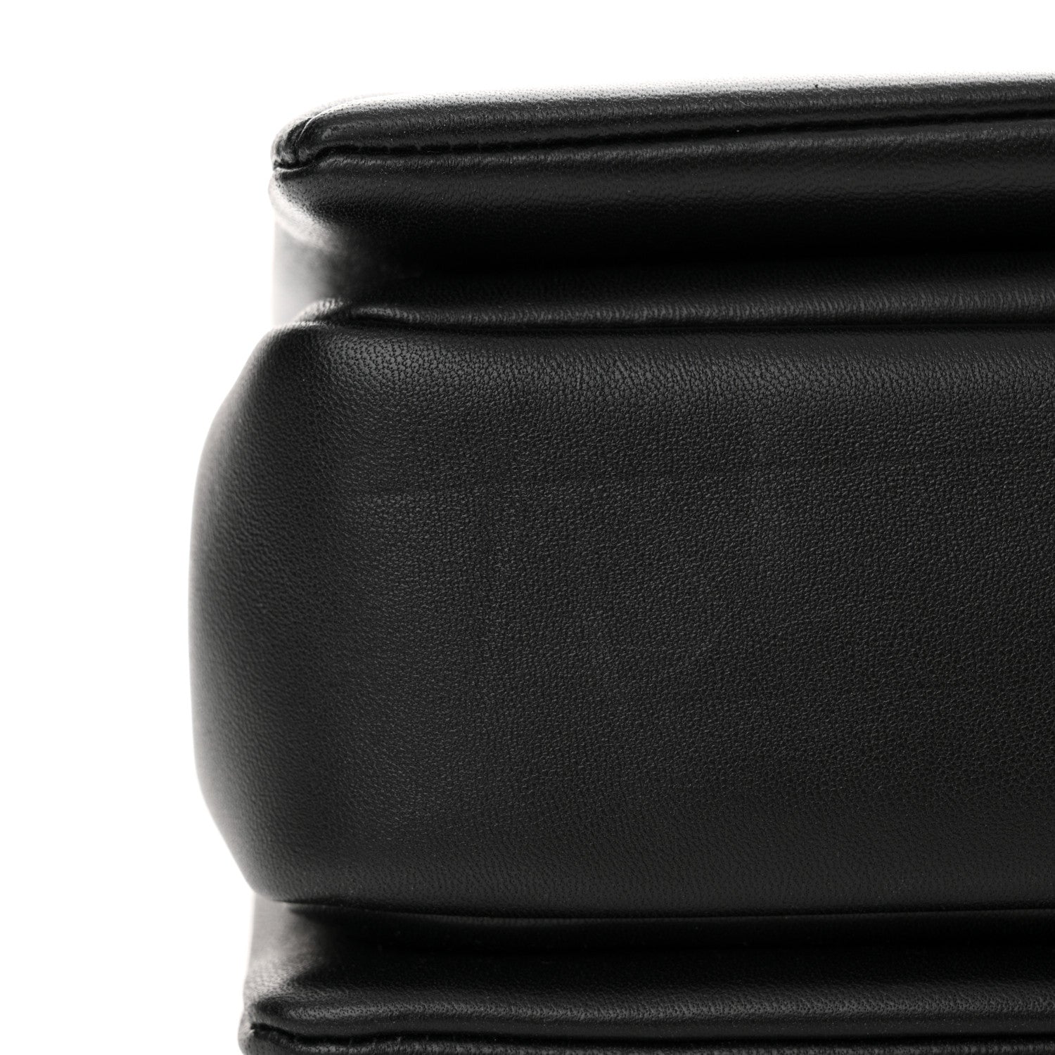 Valentino Garavani Nappa One Stud Chain Clutch Black 10 of 10