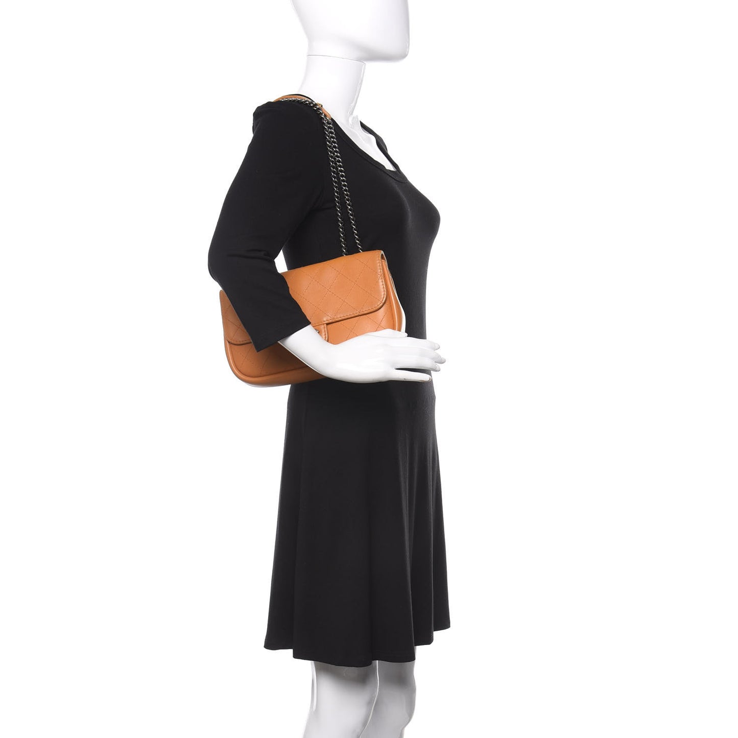 Calfskin Stitched Medium CC Sellier Flap Beige