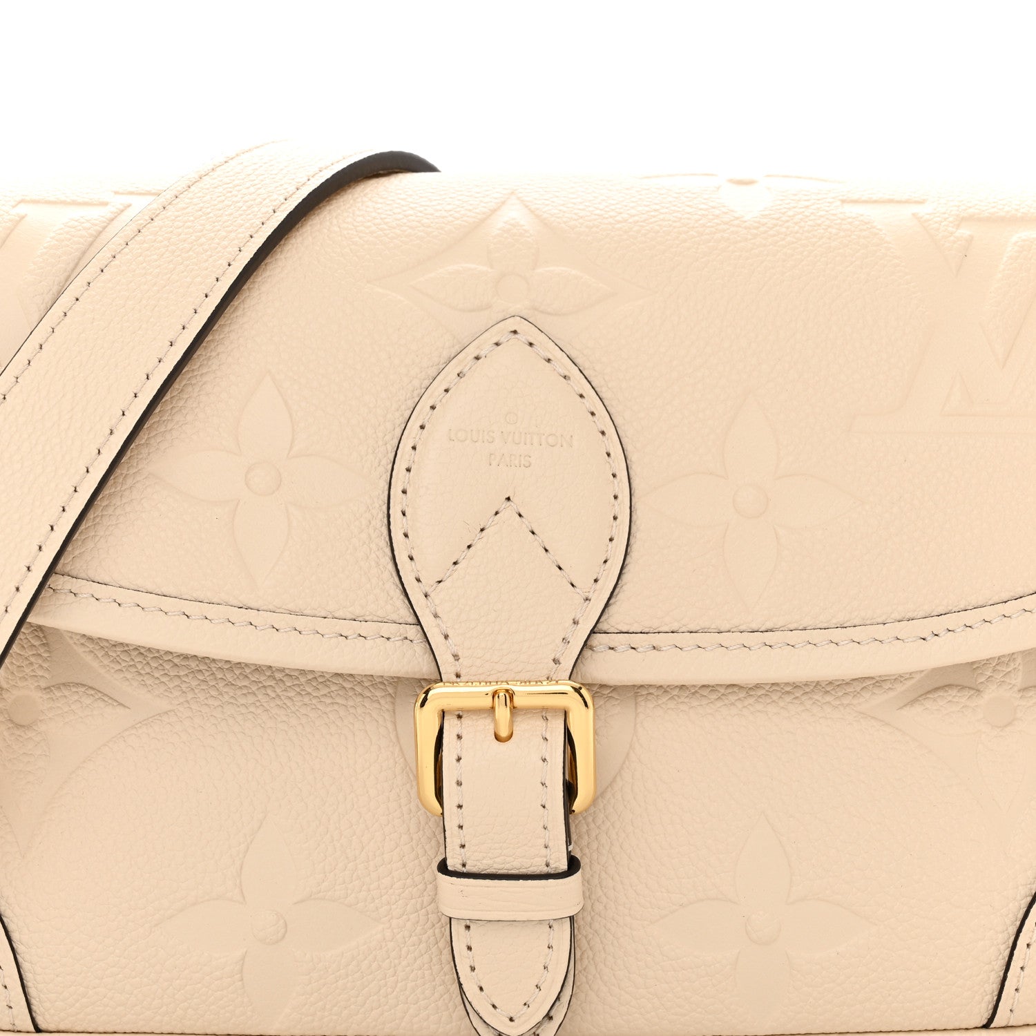 Louis Vuitton Empreinte Monogram Giant Diane Cream 7 of 9