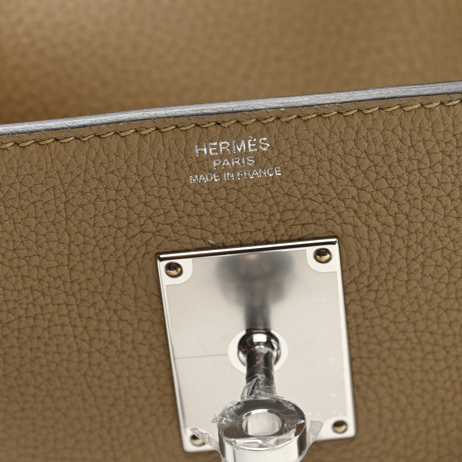 Hermes Togo Kelly Messenger PM Trench 6 of 10