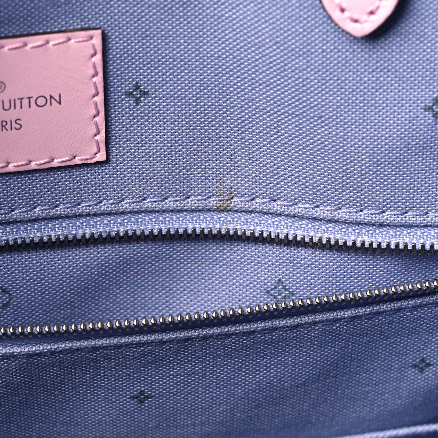 Monogram Escale Onthego GM Pastel